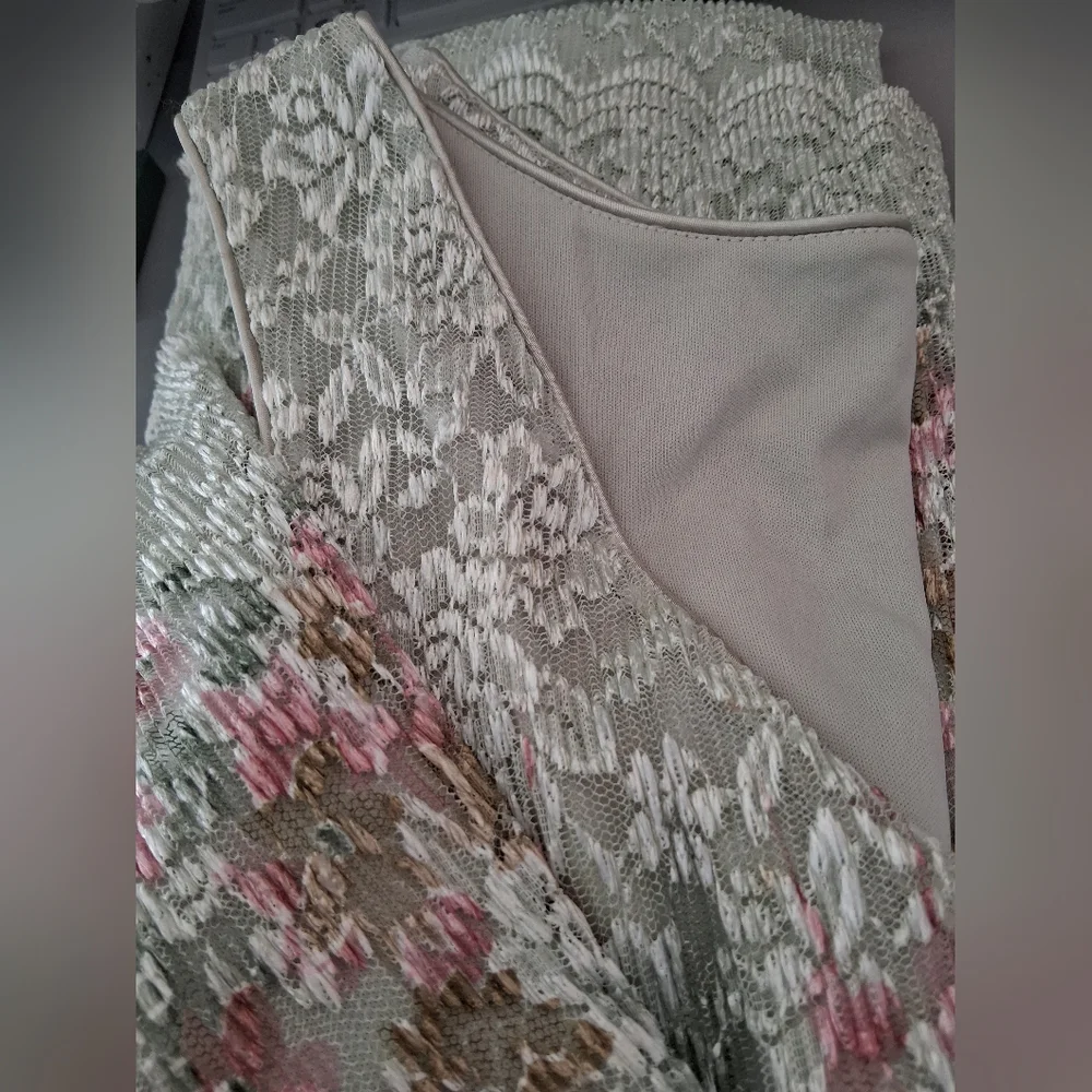 Vintage Easter Full Lace Detailed Elegant Floral Wedding Scalloped  Dress Small - Picture 11 of 12
